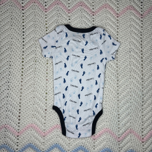 Calvin Klein Infants - Picture 6 of 8